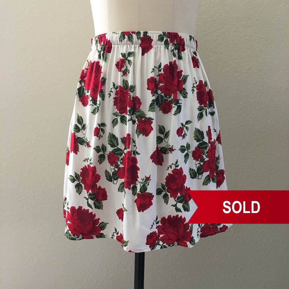 🍉 H&M Romantic White Red Floral Rose Skirt XS S 6